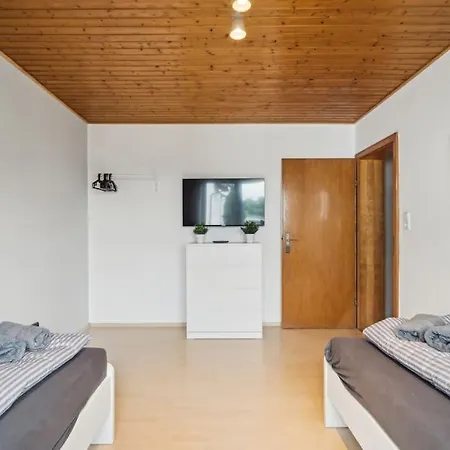 Ri01 Mit Großem Balkon *